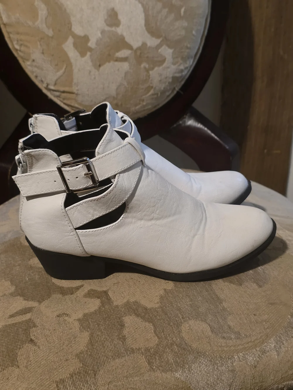 TOP Moda sleek ankle